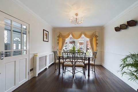 76 Gardner Avenue, Corringham, Stanford-le-hope, SS17 7SA