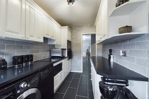 76 Gardner Avenue, Corringham, Stanford-le-hope, SS17 7SA
