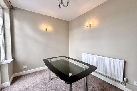 3 bedroom semi-detached house for sale, Tamworth Road, Sutton Coldfield, B75 6EB