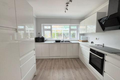2 Hillside Drive, Sutton Coldfield, B74 2BY