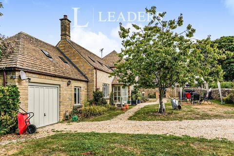 3 bedroom detached house to rent, Dairy Cottages, Siddington House, Siddington