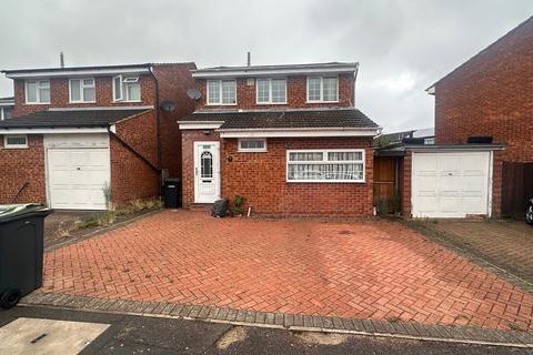 4 bedroom semi-detached house to rent, Lovely 4 Bedroom house- LU1 - Close to town