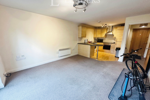 1 bedroom flat to rent, Quinton Court B68