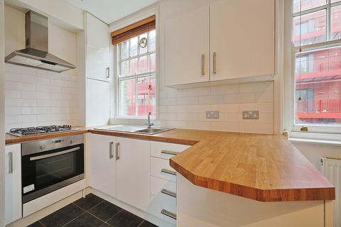 2 bedroom flat to rent, Cromwell Avenue, Hammersmith