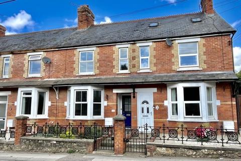 3 bedroom terraced house for sale, Station Road, Ilminster, Somerset TA19