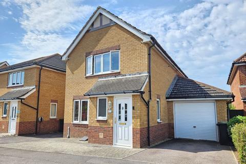 3 bedroom detached house for sale, David Newberry Drive, Lee-On-The-Solent, PO13