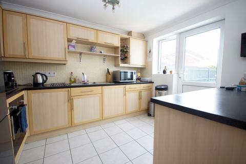 3 bedroom detached house for sale, David Newberry Drive, Lee-On-The-Solent, PO13