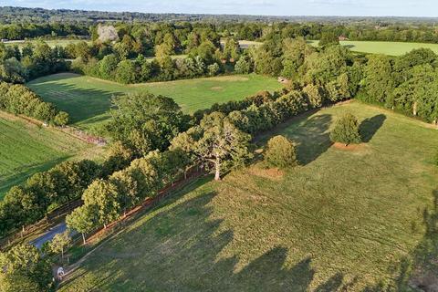 2 bedroom detached house for sale, Wineham Lane, Bolney