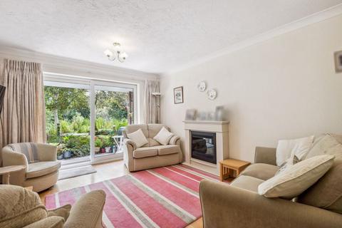 2 bedroom apartment for sale, Salters Close, Rickmansworth WD3