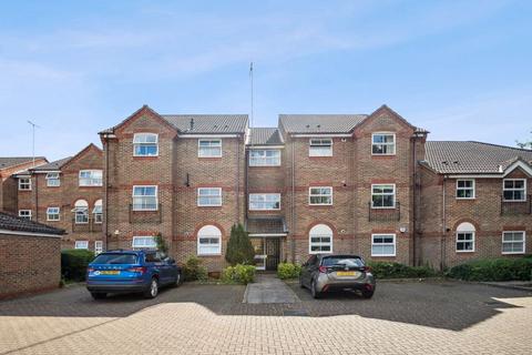 2 bedroom apartment for sale, Salters Close, Rickmansworth WD3