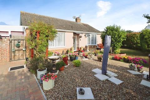 2 bedroom bungalow for sale, Somerset Way, Jaywick, CO15