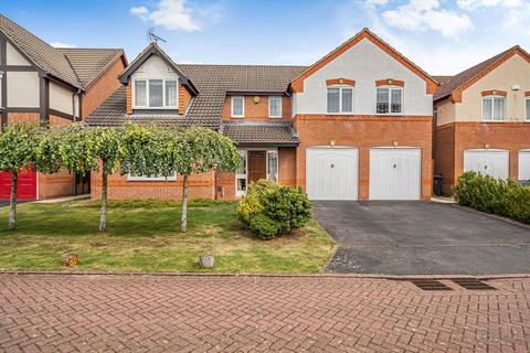 5 bedroom detached house for sale, Edgeley Close, Heathley Park