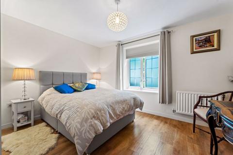 1 bedroom ground floor flat for sale, 3 Forelle Way, Carshalton