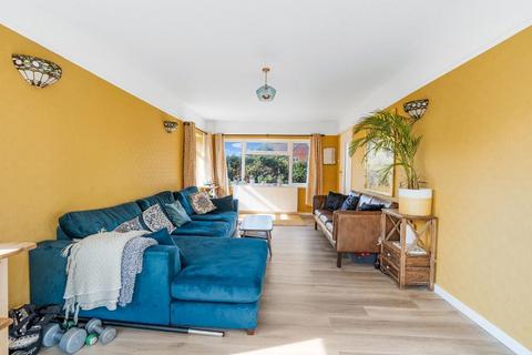 4 bedroom chalet for sale, Seaford BN25