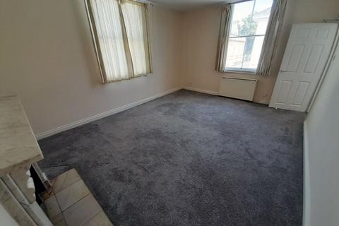 1 bedroom apartment to rent, West Street, New Walk