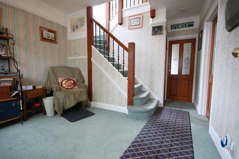 4 bedroom semi-detached house for sale, Edgware HA8