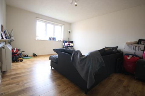 2 bedroom flat for sale, Edgware HA8