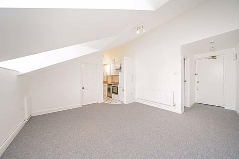 1 bedroom apartment to rent, Old London Road, Kingston Upon Thames KT2 6QF