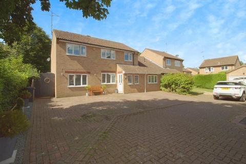 4 bedroom link detached house for sale, Glendale, Orton Wistow, PE2 6YL