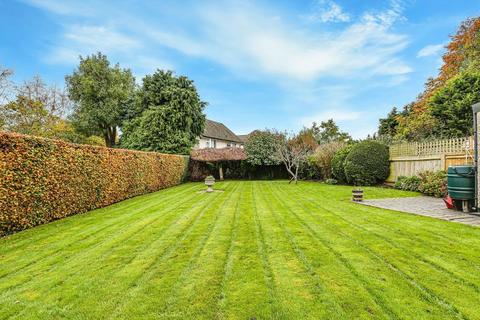 7 Shaw Crescent, South Croydon, CR2 9JB