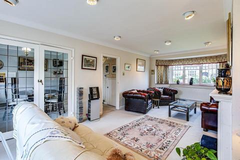 7 Shaw Crescent, South Croydon, CR2 9JB