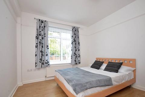 2 bedroom flat for sale, Springfield Road, Kingston, Kingston upon Thames, KT1