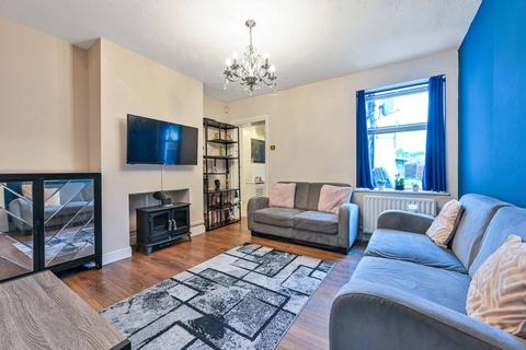 1 bedroom flat for sale, Mangles Road, Guildford, GU1