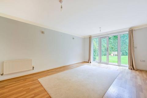 2 bedroom flat for sale, Kings Road, Haslemere, GU27, Haslemere, GU27