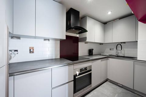 2 bedroom flat for sale, Smugglers Way, Wandsworth, London, SW18