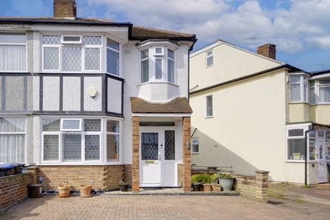 3 bedroom end of terrace house for sale, Lombard Avenue, Enfield