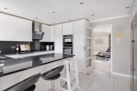 9 Alder Close, Bishop's Stortford, CM23 4JX