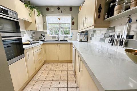 3 bedroom detached house for sale, Blake Hill Way, Gloucester GL4