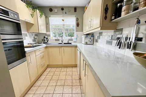 11 Blake Hill Way, Abbeymead, Gloucester, GL4 4QR