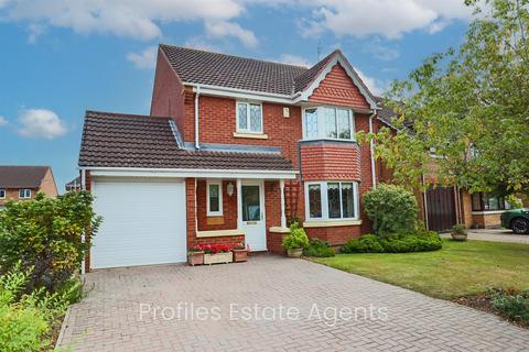 4 bedroom detached house for sale, Gainsborough Avenue, Hinckley