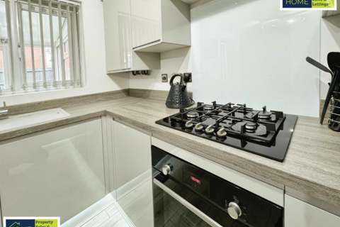 4 Arlington Close, Leicester, LE4 9AU