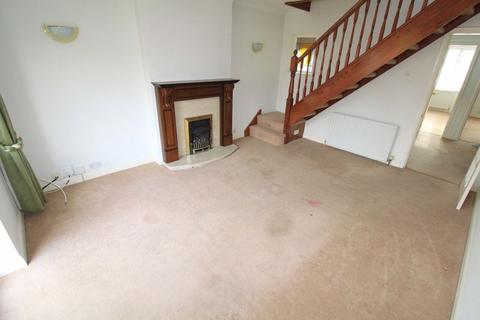 3 bedroom bungalow to rent, Milton Crescent, Dudley DY3