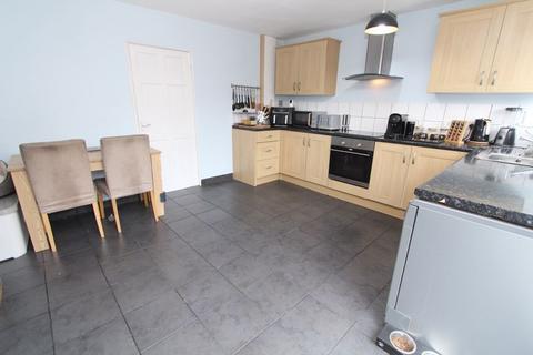 3 bedroom semi-detached house for sale, Darby End Road, Dudley DY2