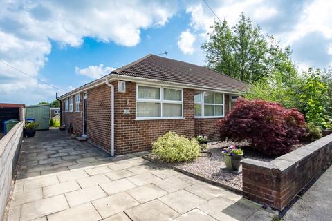 2 bedroom bungalow for sale, Elm Avenue, Wigan WN6