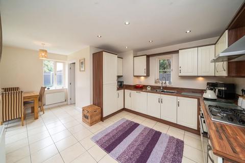 undefined, High Street, Kingswinford DY6