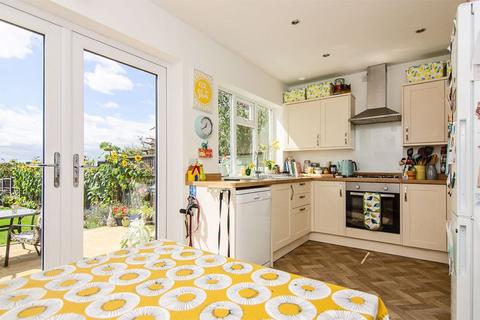 98 Highfields Road, Chasetown, Burntwood, WS7 4QU