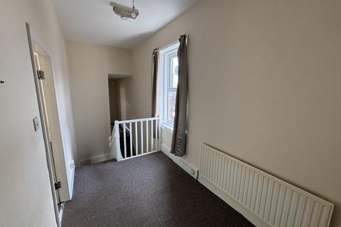 2 bedroom flat to rent, Cartington Terrace, Newcastle upon tyne NE6