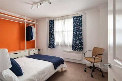 98a Dalston Lane, London, E8 1NG