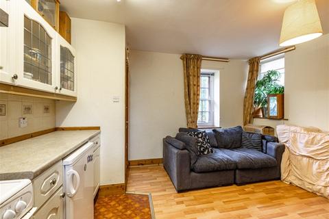 2 bedroom property for sale, Church Bank, Galashiels