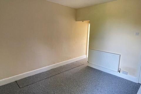 2 bedroom terraced house to rent, Springhill Lane, Wolverhampton WV4