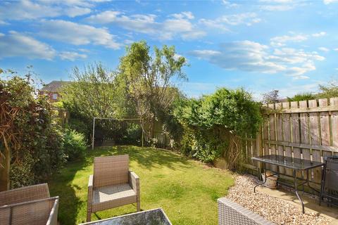 6 Hyde Way, Thorpe, Wakefield, WF3 3FG