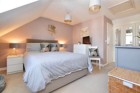6 Hyde Way, Thorpe, Wakefield, WF3 3FG