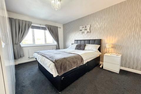 3 bedroom detached house for sale, Willow Road, Alverthorpe, Wakefield, West Yorkshire