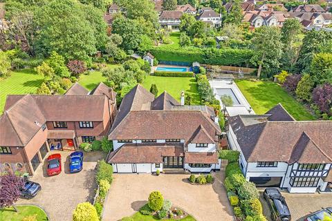 6 bedroom detached house for sale, Spareleaze Hill, Loughton, Essex, IG10