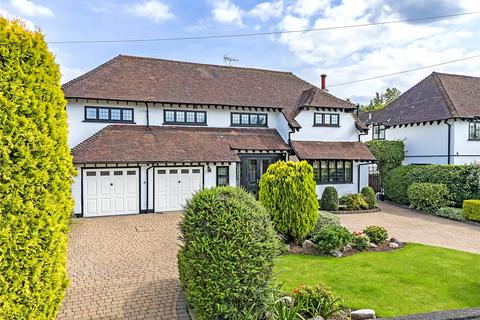 6 bedroom detached house for sale, Spareleaze Hill, Loughton, Essex, IG10