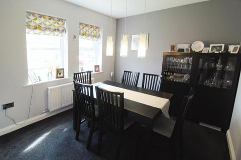 25 Robinson Fold, Barnoldswick, BB18 5LU